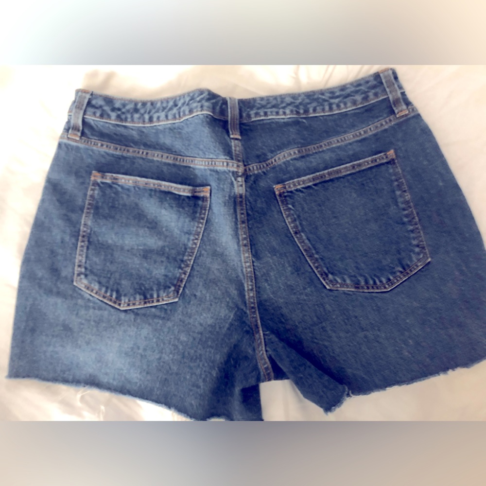 Cut Offs Universal Thread